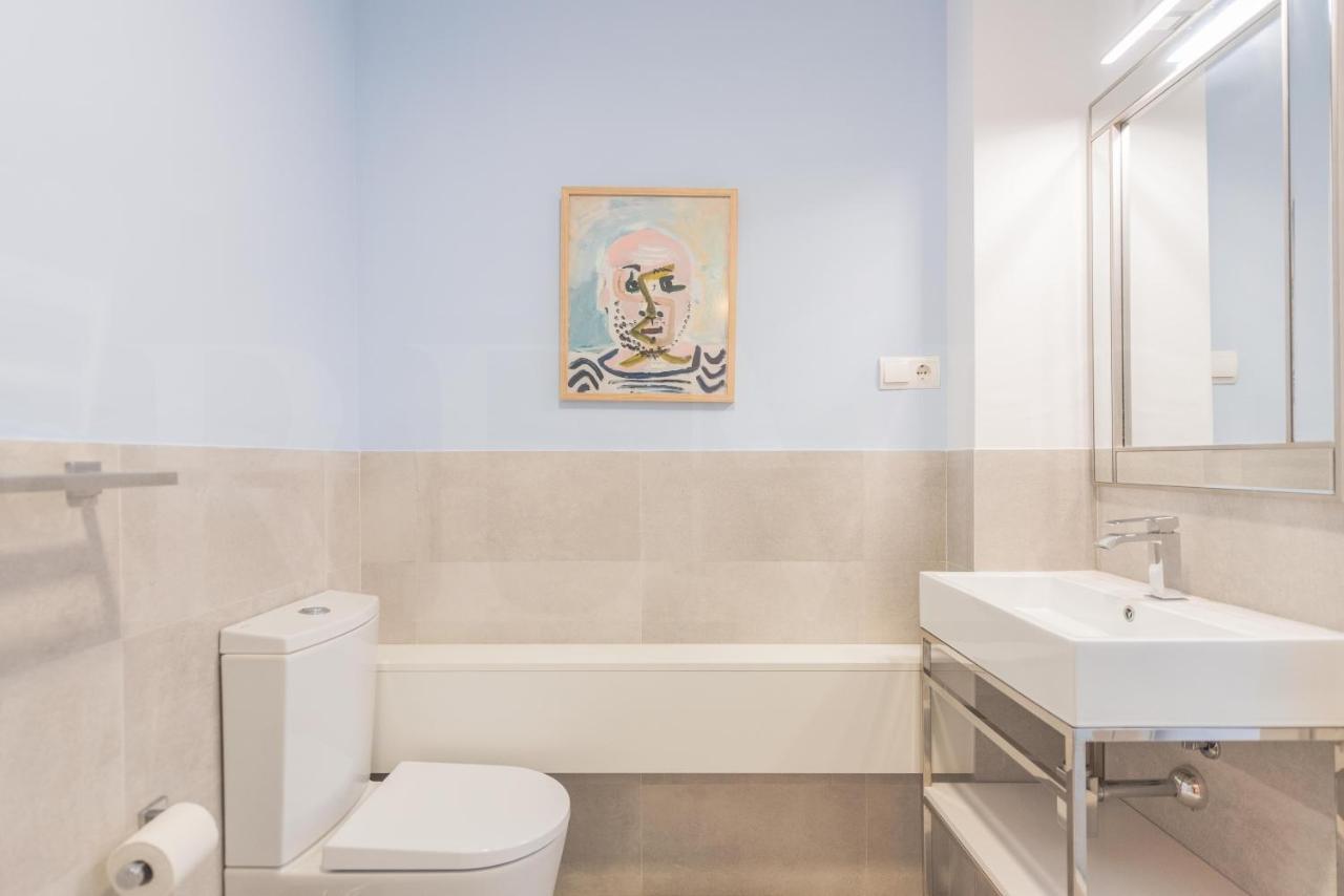 Apartment In The Heart Of Malaga By Rems ภายนอก รูปภาพ